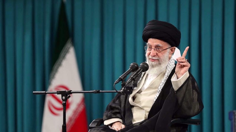 Leider: Iran verzet zich krachtig tegen opgelegde oorlog; interventie VS zal ‘onherstelbare schade’ aanrichten