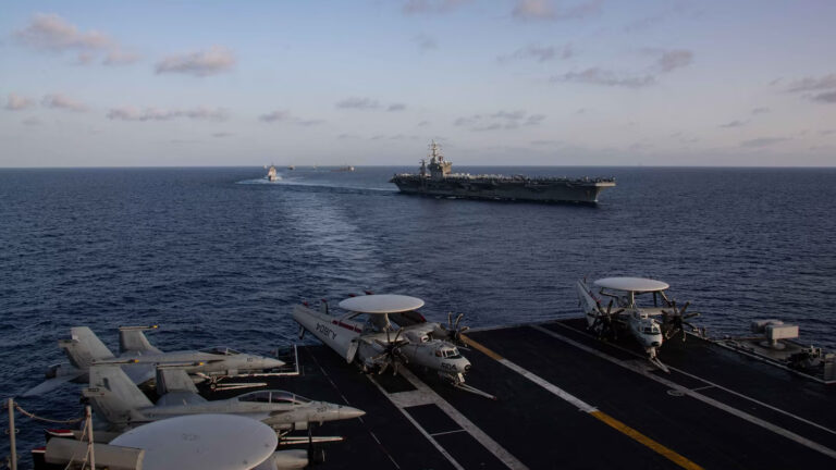 USS Ford keert terug naar de Rode Zee om Houthi’s af te schrikken